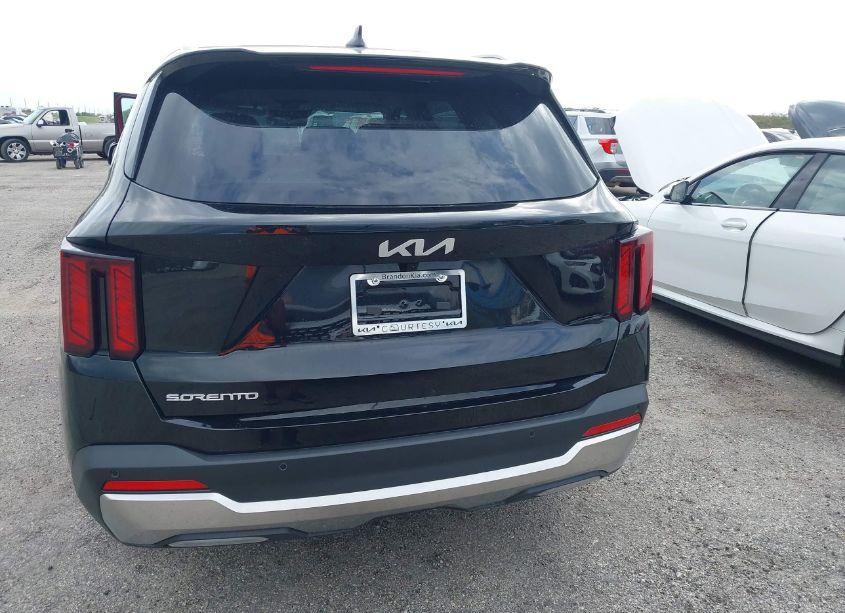 Photo 16 of 2024 Kia Sorento S (VIN 5XYRL4JC7RG258358)
