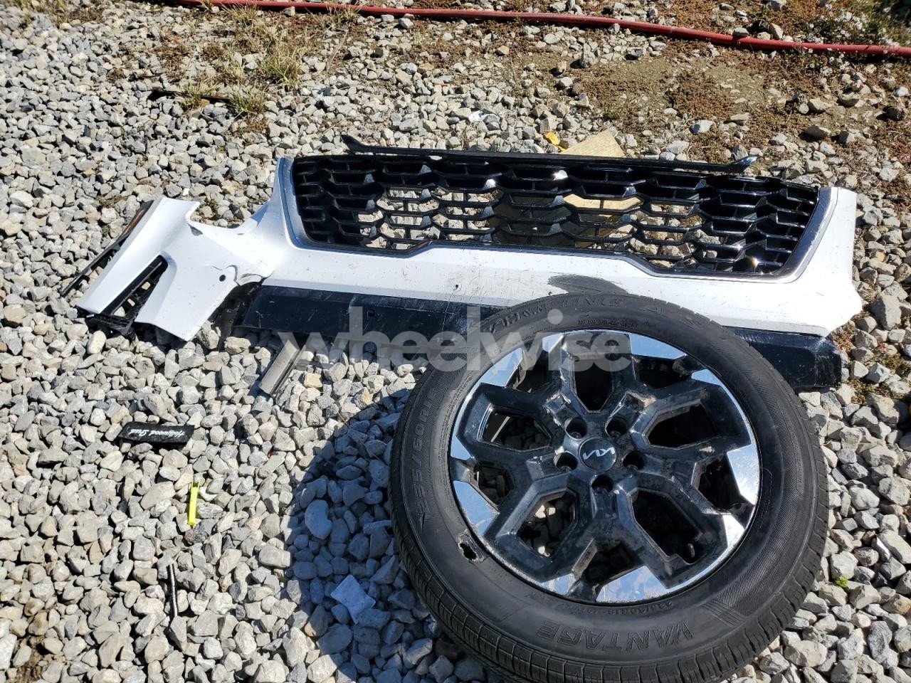 Photo 13 of 2024 KIA SORENTO S (VIN 5XYRL4JC8RG271443)