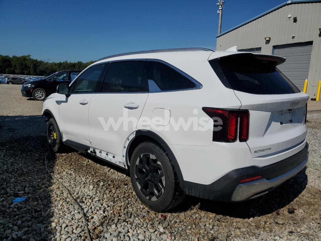 Photo 2 of 2024 KIA SORENTO S (VIN 5XYRL4JC8RG271443)