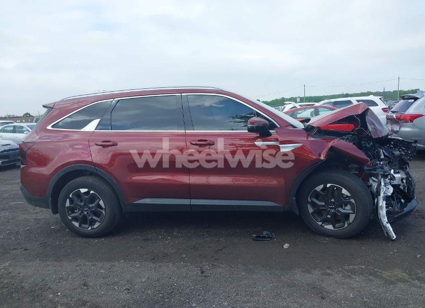 Photo 13 of 2025 Kia Sorento S (VIN 5XYRL4JC8SG356062)