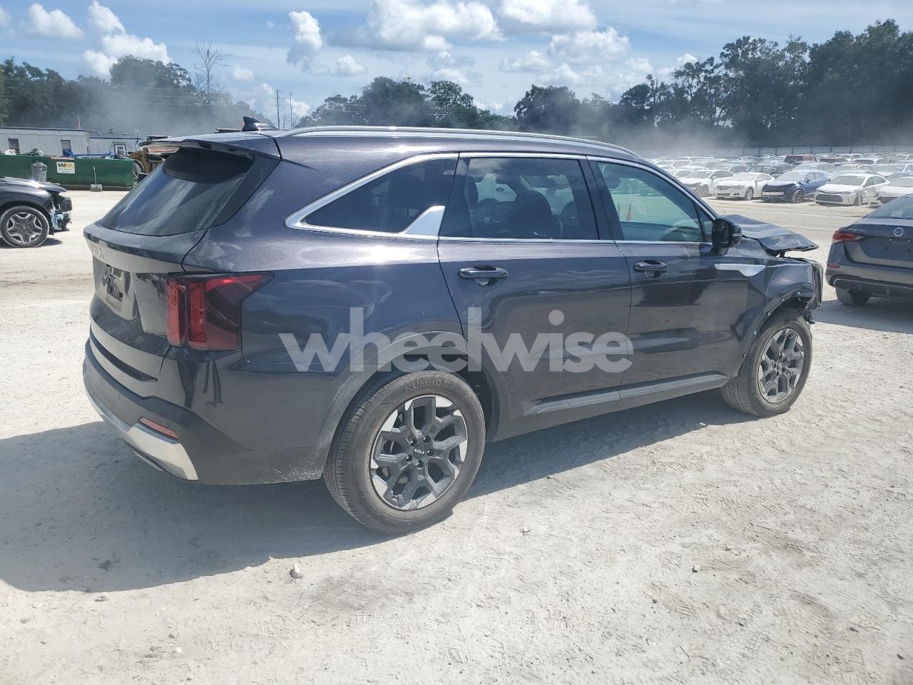 Photo 3 of 2025 KIA SORENTO S (VIN 5XYRL4JC9SG338606)