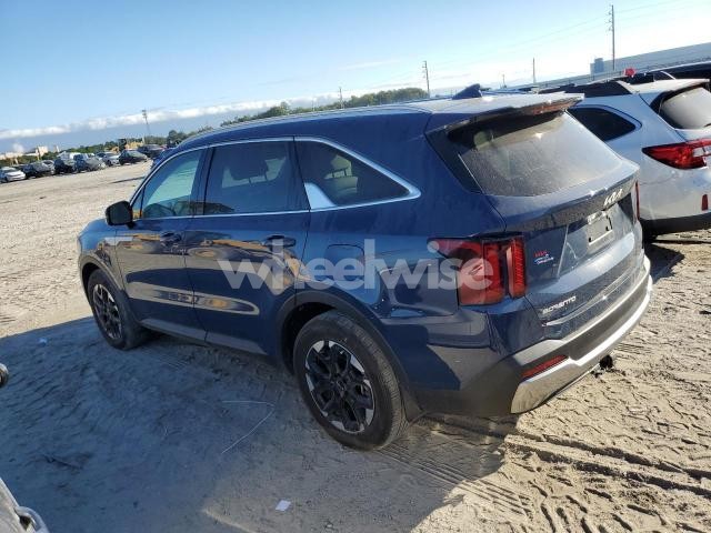 Photo 3 of 2025 KIA SORENTO S (VIN 5XYRL4JCXSG326660)