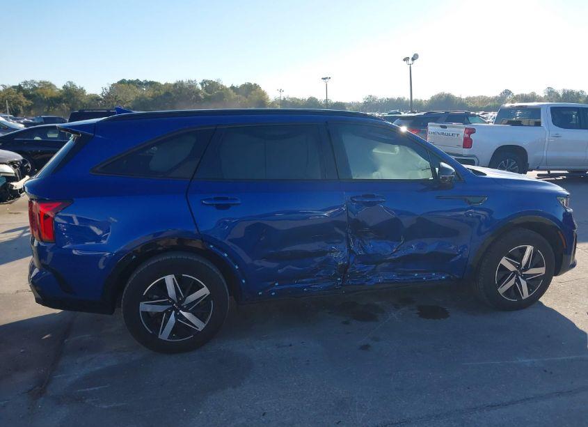 Photo 13 of 2023 Kia Sorento S (VIN 5XYRL4LC1PG183490)