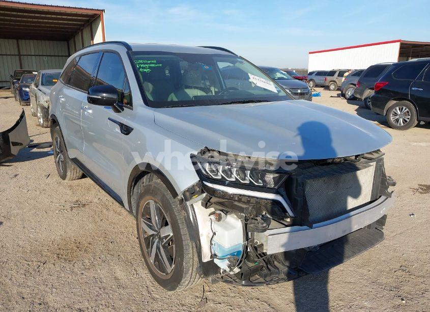 2022 Kia Sorento S (VIN 5XYRL4LC2NG150043) main photo