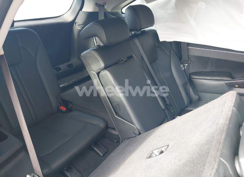Photo 8 of 2023 Kia Sorento S (VIN 5XYRL4LC2PG188598)
