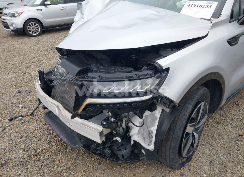 Photo 13 of 2021 Kia Sorento S (VIN 5XYRL4LC3MG020870)