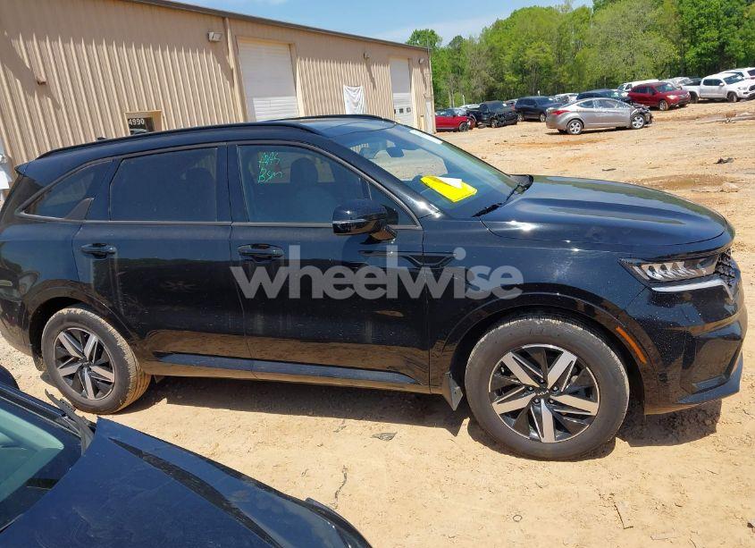 Photo 13 of 2022 Kia Sorento S (VIN 5XYRL4LC5NG146164)