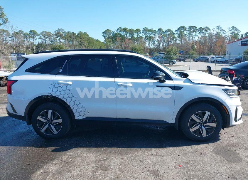 Photo 13 of 2023 Kia Sorento S (VIN 5XYRL4LC6PG218962)