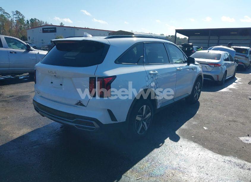 Photo 4 of 2023 Kia Sorento S (VIN 5XYRL4LC6PG218962)