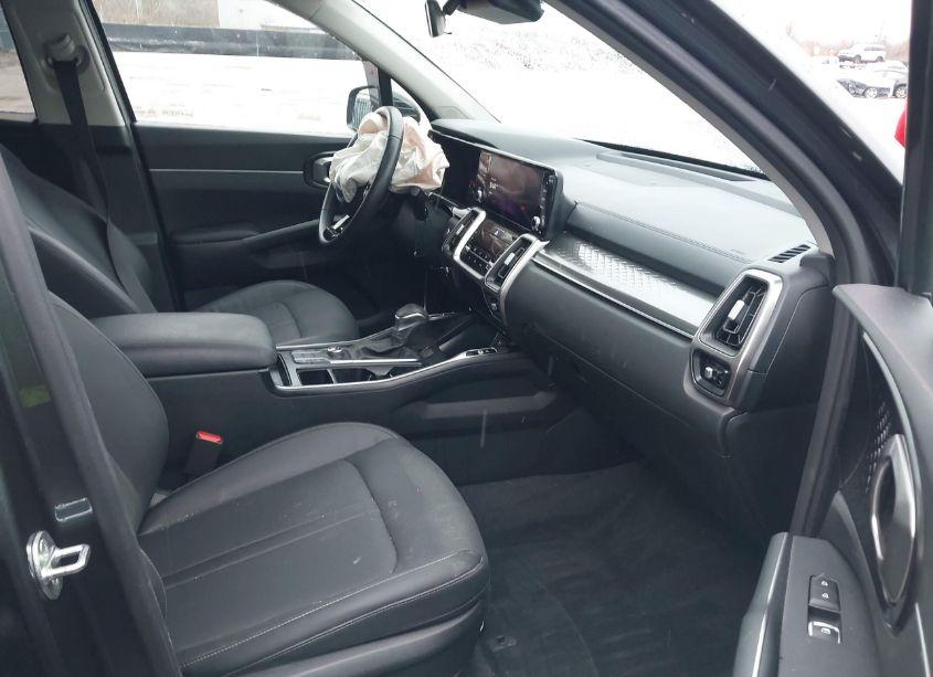 Photo 5 of 2022 Kia Sorento S (VIN 5XYRL4LC7NG130337)