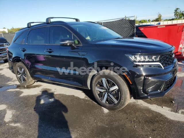 Photo 4 of 2022 KIA SORENTO S (VIN 5XYRL4LC7NG155965)