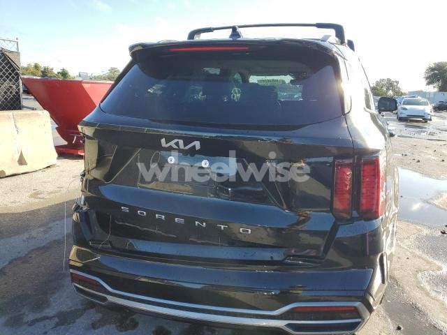 Photo 6 of 2022 KIA SORENTO S (VIN 5XYRL4LC7NG155965)