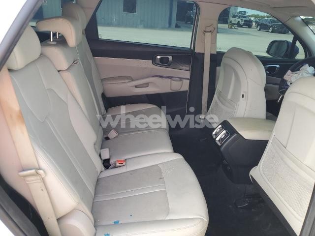 Photo 7 of 2023 KIA SORENTO S (VIN 5XYRL4LC7PG171716)