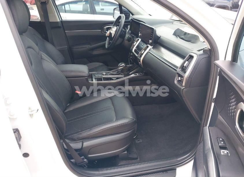 Photo 5 of 2023 Kia Sorento S (VIN 5XYRL4LC7PG174597)
