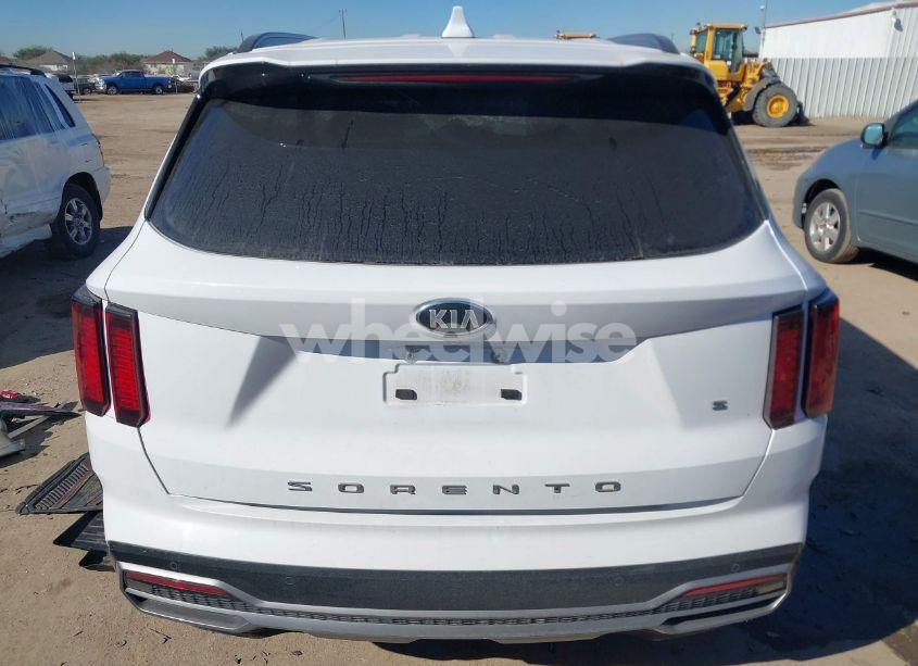 Photo 16 of 2021 Kia Sorento S (VIN 5XYRL4LC8MG009072)