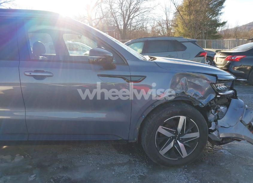 Photo 18 of 2022 Kia Sorento S (VIN 5XYRL4LC8NG142254)
