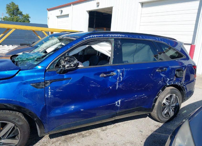 Photo 18 of 2021 Kia Sorento S (VIN 5XYRL4LC9MG061018)