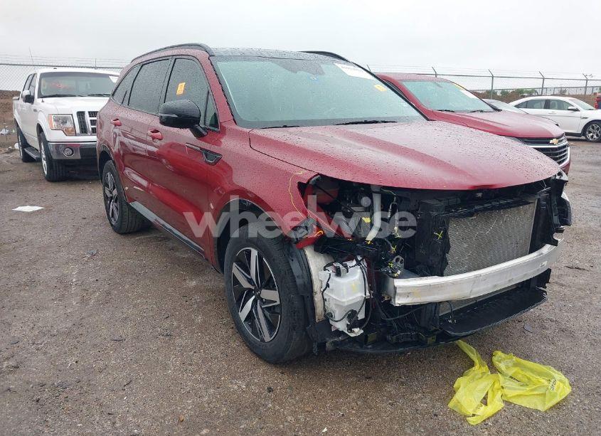 2022 Kia Sorento S (VIN 5XYRL4LC9NG139461) main photo