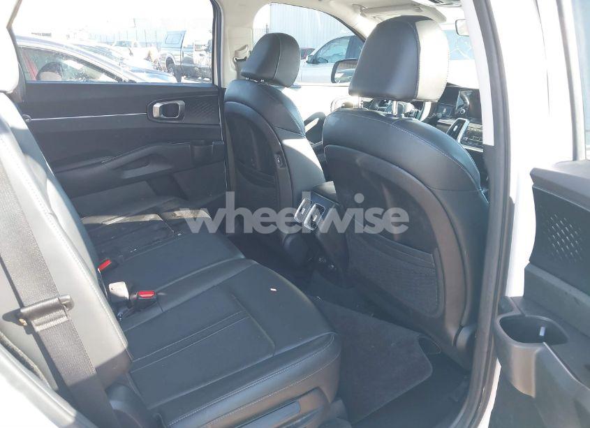 Photo 8 of 2023 Kia Sorento S (VIN 5XYRL4LC9PG215568)