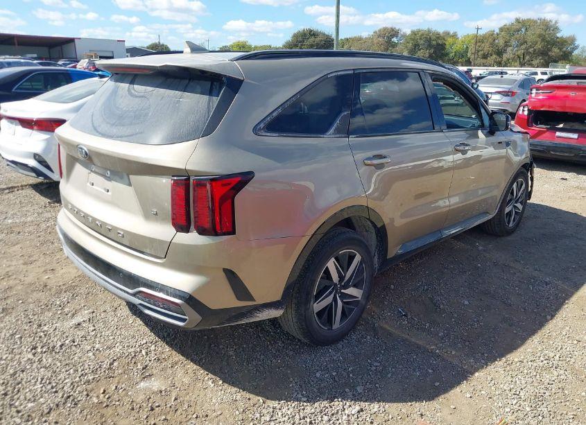 Photo 4 of 2021 Kia Sorento S (VIN 5XYRL4LCXMG004262)