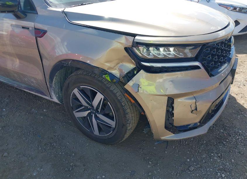 Photo 6 of 2021 Kia Sorento S (VIN 5XYRL4LCXMG004262)