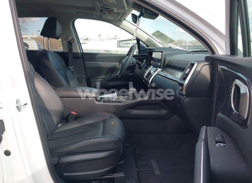 Photo 5 of 2023 Kia Sorento S (VIN 5XYRL4LCXPG249082)