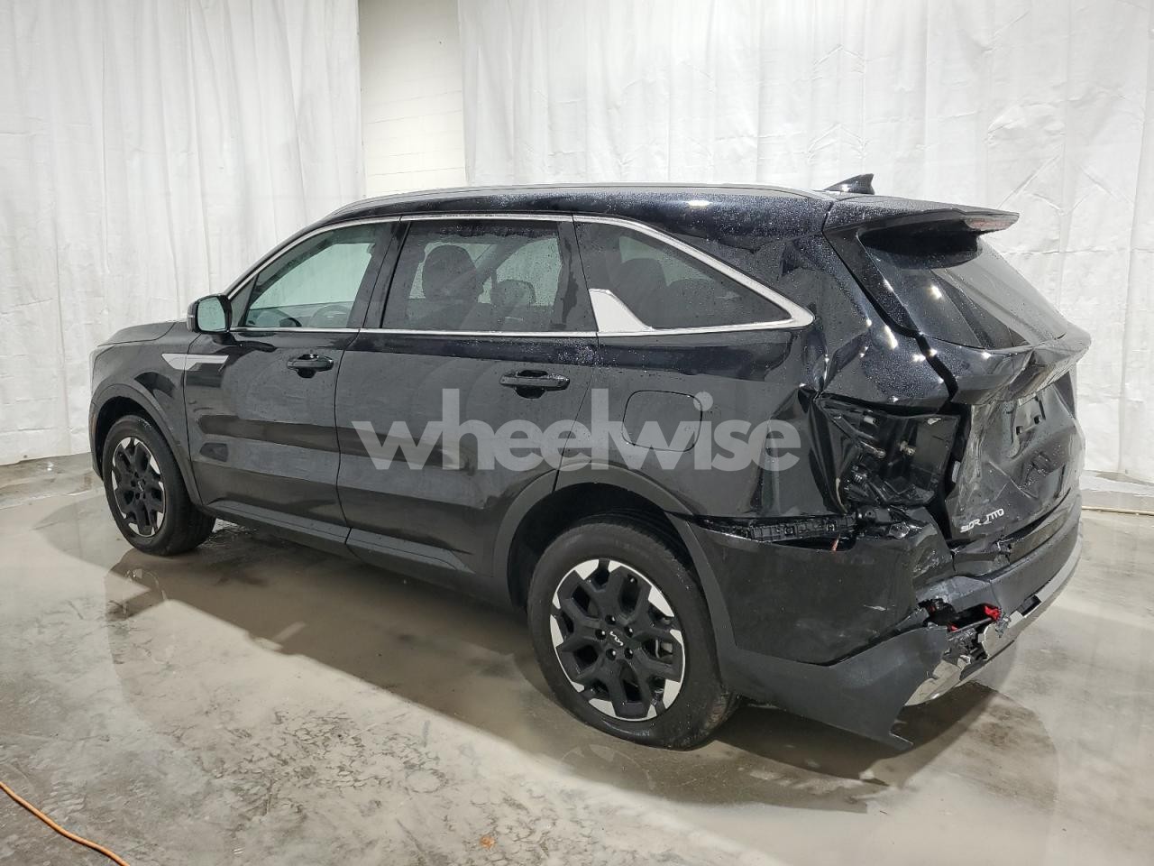 Photo 2 of 2024 KIA SORENTO S (VIN 5XYRLDJC0RG287670)