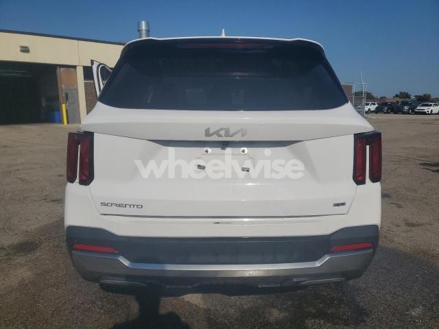 Photo 5 of 2024 KIA SORENTO S (VIN 5XYRLDJC1RG272465)
