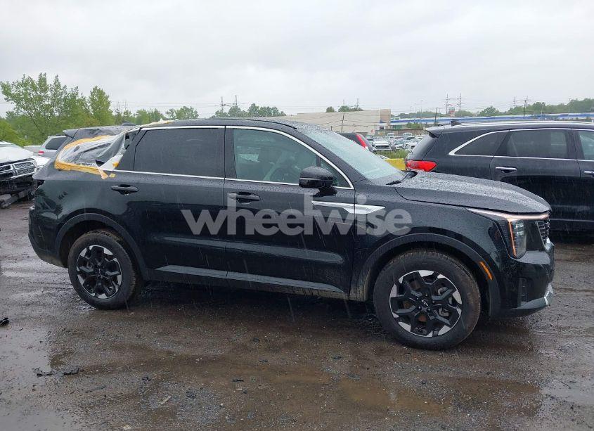 Photo 13 of 2025 Kia Sorento S (VIN 5XYRLDJC6SG328292)