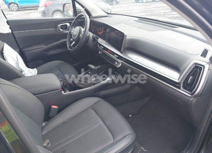 Photo 5 of 2025 Kia Sorento S (VIN 5XYRLDJCXSG319076)