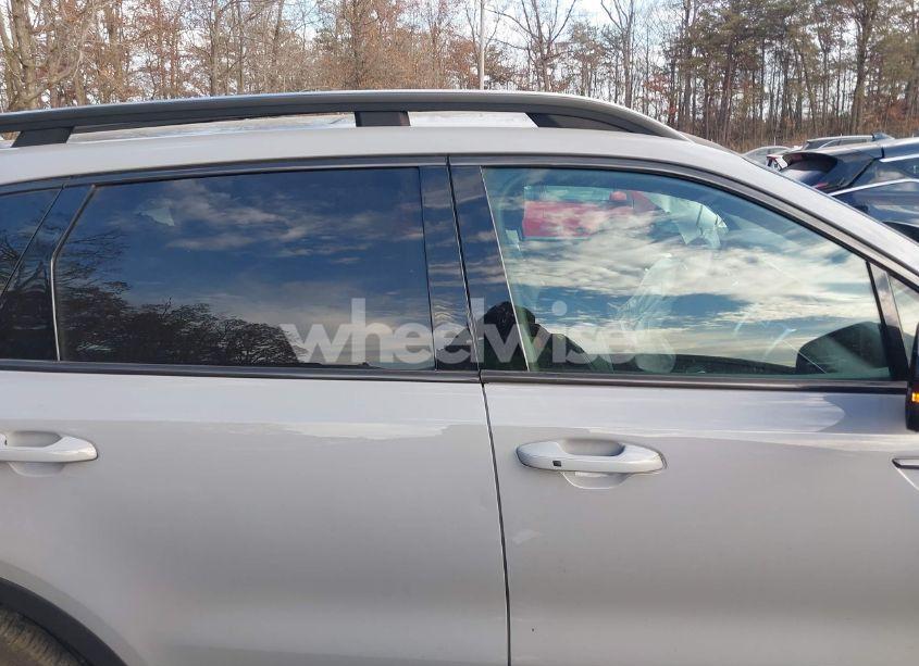 Photo 13 of 2023 Kia Sorento X-LINE S (VIN 5XYRLDLC0PG222795)