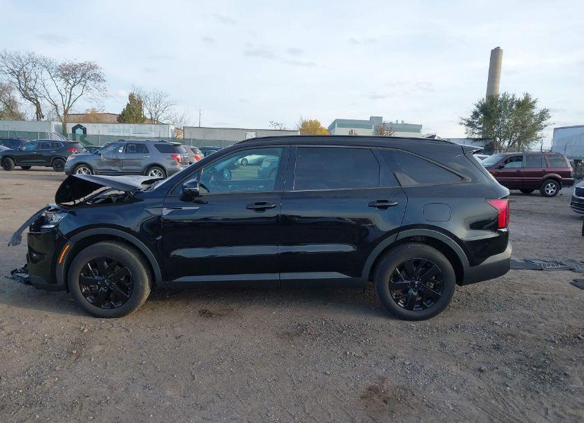 Photo 14 of 2021 Kia Sorento S (VIN 5XYRLDLC4MG060021)