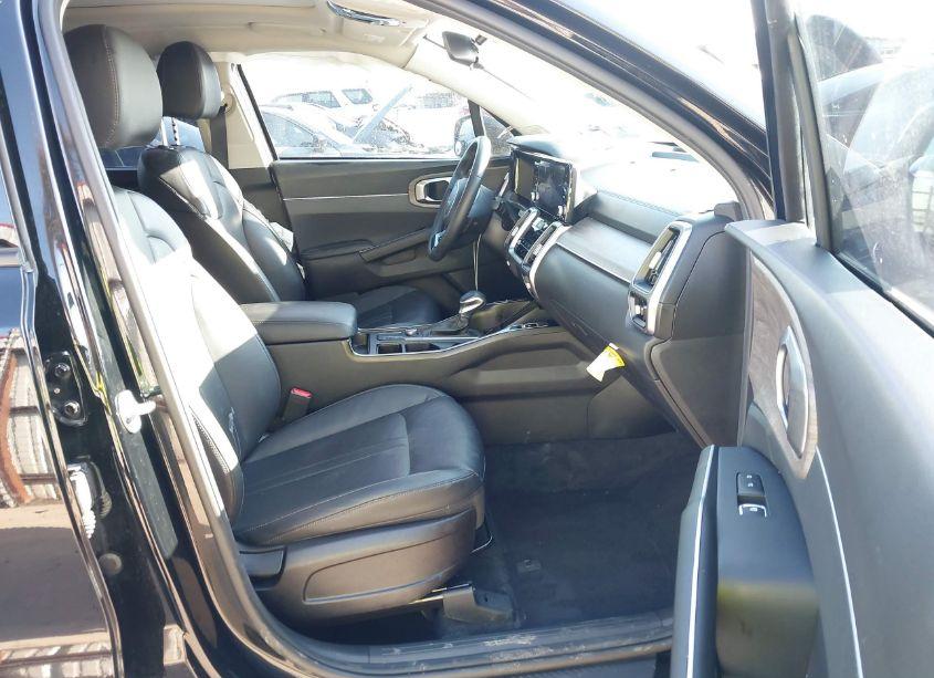 Photo 5 of 2023 Kia Sorento X-LINE S (VIN 5XYRLDLC6PG207105)