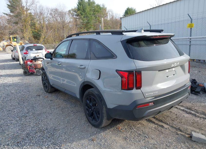 Photo 3 of 2023 Kia Sorento X-LINE S (VIN 5XYRLDLC6PG249368)