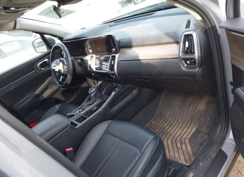 Photo 5 of 2023 Kia Sorento X-LINE S (VIN 5XYRLDLC6PG249368)