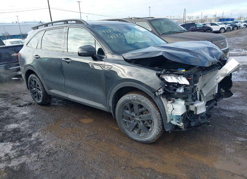 2022 Kia Sorento X-LINE S (VIN 5XYRLDLC7NG085738) main photo