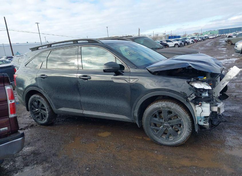 Photo 13 of 2022 Kia Sorento X-LINE S (VIN 5XYRLDLC7NG085738)