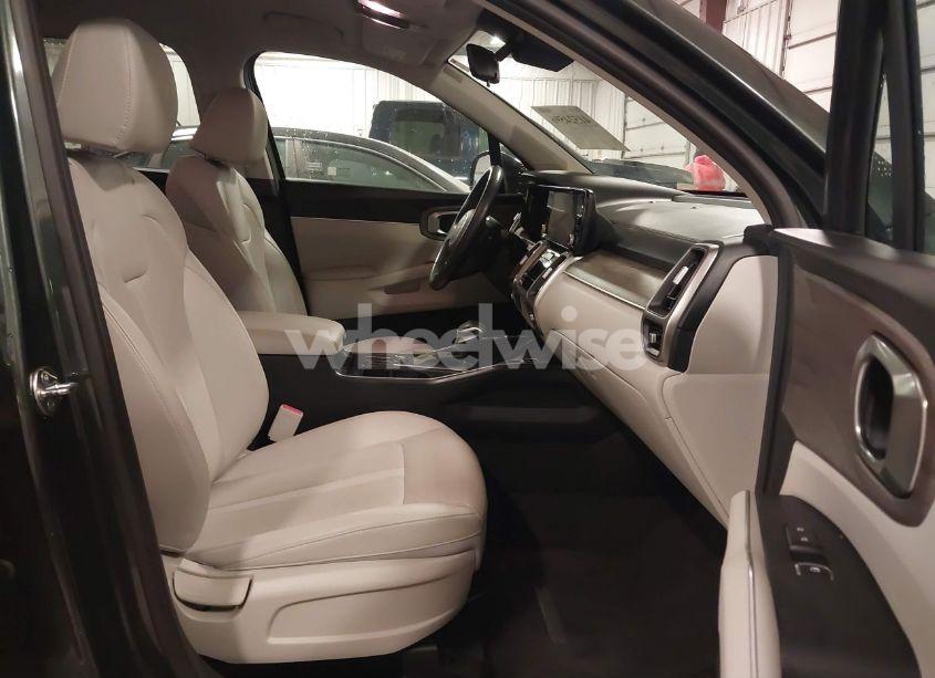 Photo 5 of 2023 Kia Sorento X-LINE S (VIN 5XYRLDLC8PG220664)