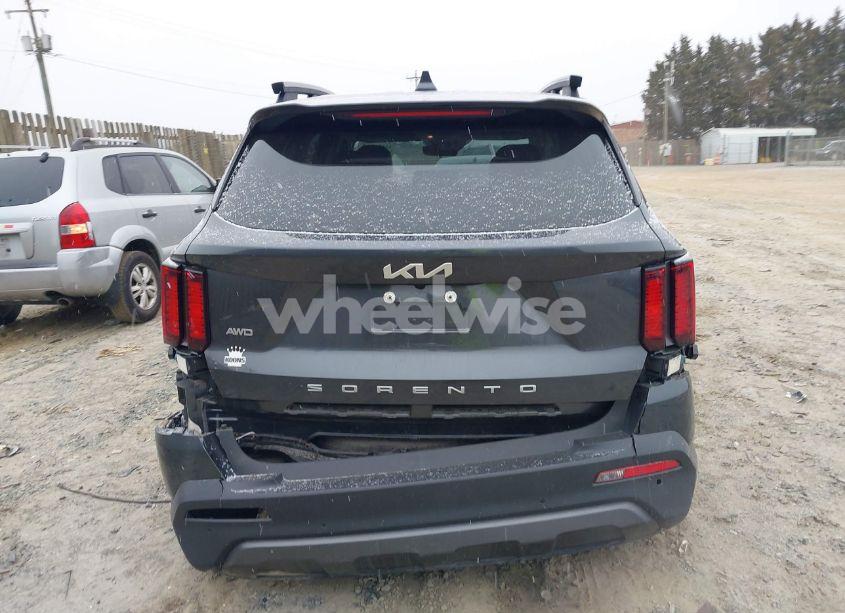 Photo 16 of 2022 Kia Sorento X-LINE S (VIN 5XYRLDLC9NG080525)