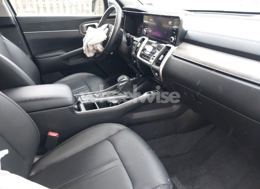 Photo 5 of 2022 Kia Sorento X-LINE S (VIN 5XYRLDLC9NG080525)