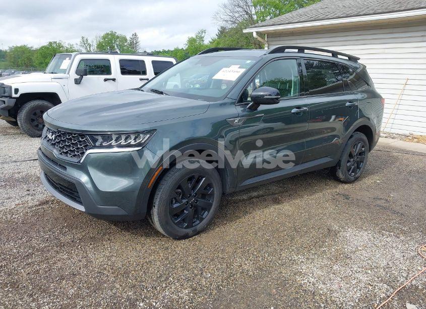 Photo 2 of 2023 Kia Sorento X-LINE S (VIN 5XYRLDLC9PG230491)