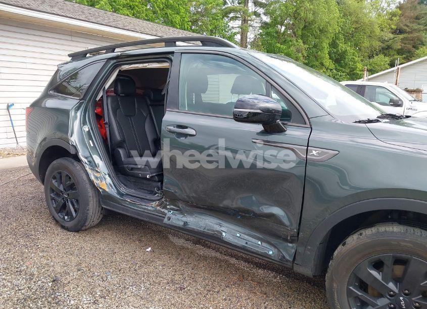 Photo 6 of 2023 Kia Sorento X-LINE S (VIN 5XYRLDLC9PG230491)