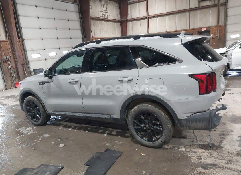 Photo 14 of 2022 Kia Sorento X-LINE S (VIN 5XYRLDLCXNG082848)