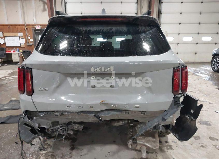 Photo 16 of 2022 Kia Sorento X-LINE S (VIN 5XYRLDLCXNG082848)