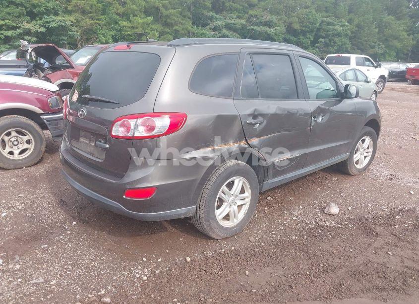 Photo 4 of 2012 Hyundai Santa FE GLS (VIN 5XYZG3AB2CG125181)