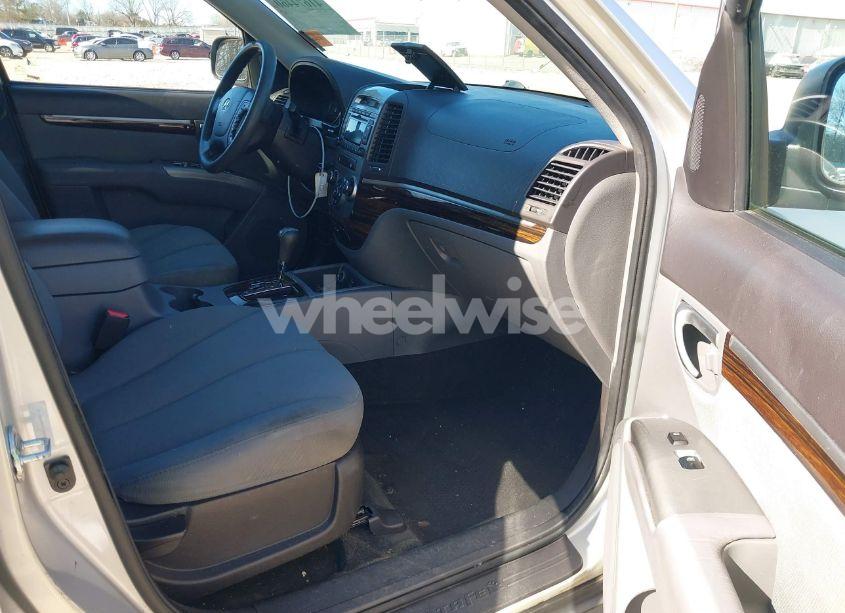 Photo 5 of 2012 Hyundai Santa FE GLS (VIN 5XYZG3AB4CG096640)