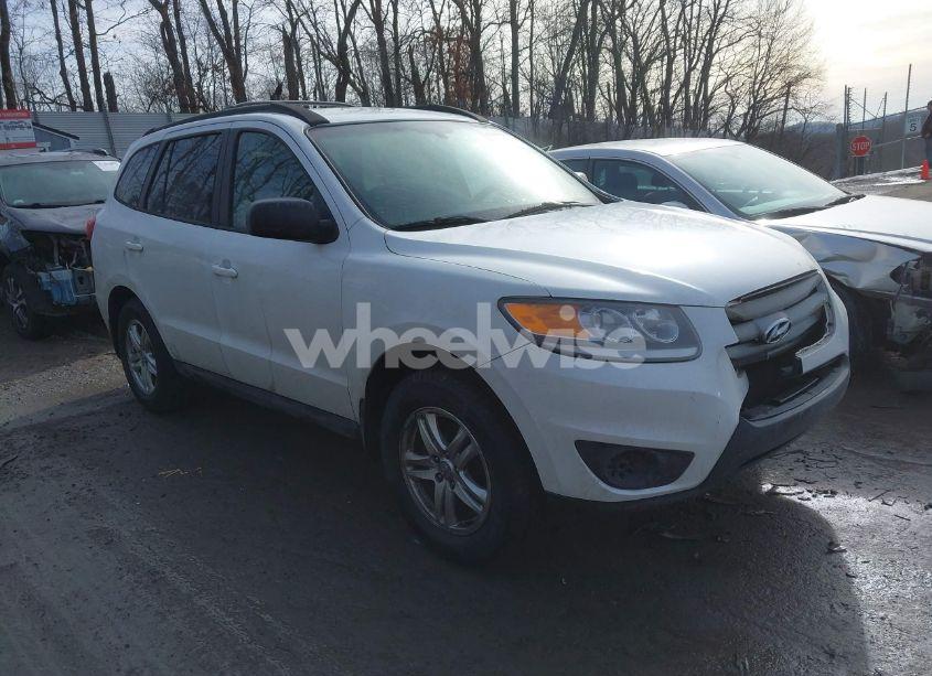 2012 Hyundai Santa FE GLS (VIN 5XYZG3AB4CG108480) main photo