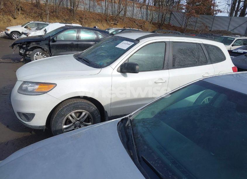 Photo 14 of 2012 Hyundai Santa FE GLS (VIN 5XYZG3AB4CG108480)