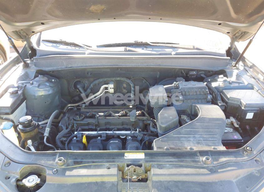 Photo 10 of 2011 Hyundai Santa FE GLS (VIN 5XYZG3AB5BG040267)