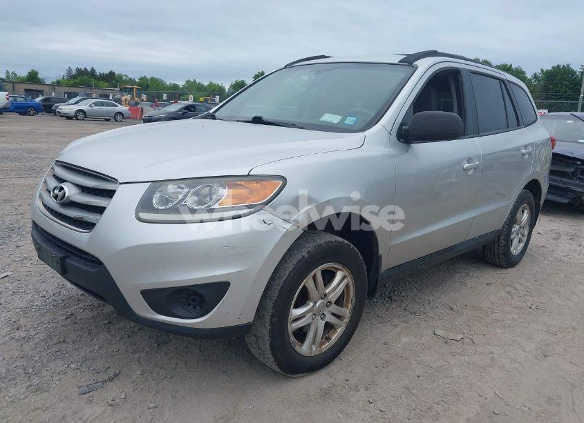 Photo 2 of 2012 Hyundai Santa FE GLS (VIN 5XYZG3AB5CG109184)